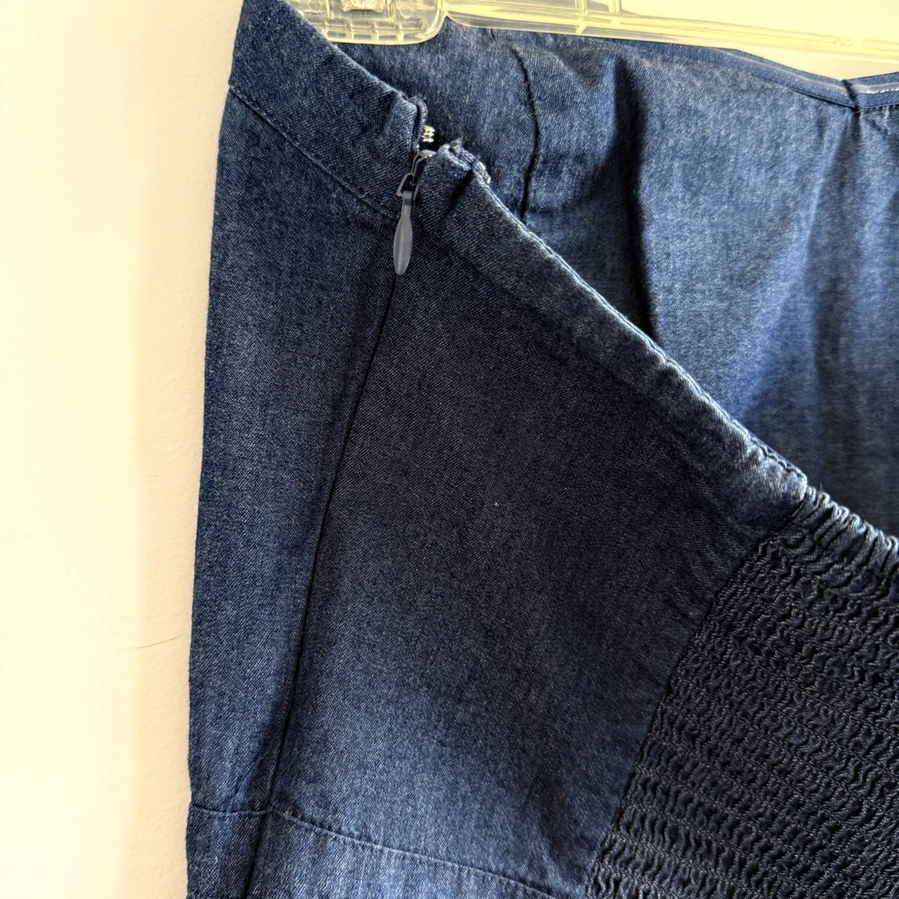 Old Navy Strapless A-Line Denim Dress with Sweetheart Neckline - Picture 6 of 10